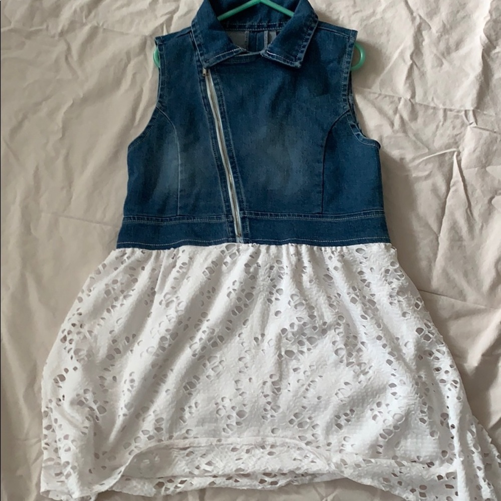 Girls dress